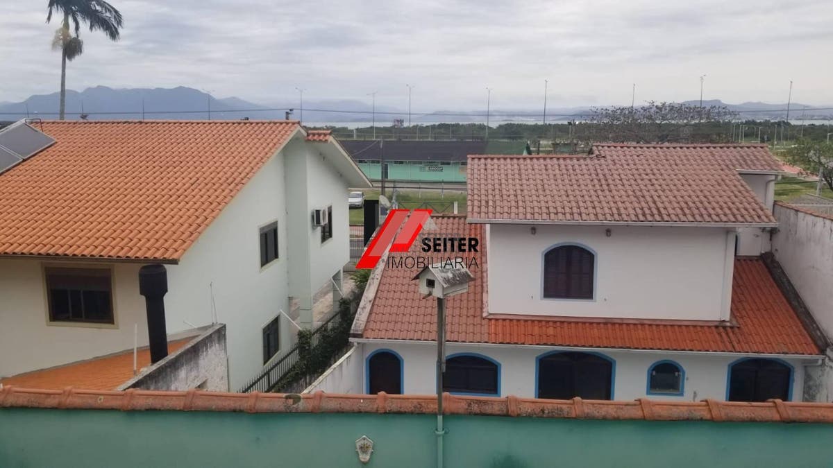Casa 3 dormitórios com suite venda Pantanal Florianópolis