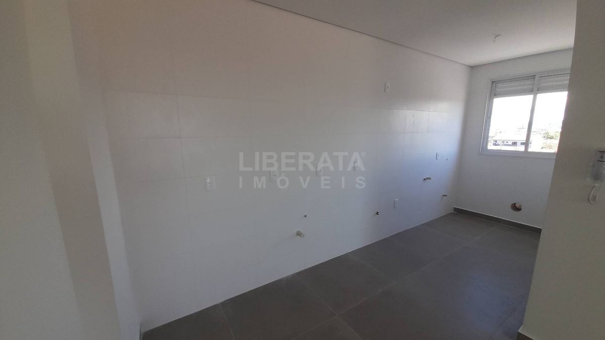 Apartamento a venda na Meia Praia, Navegantes, SC