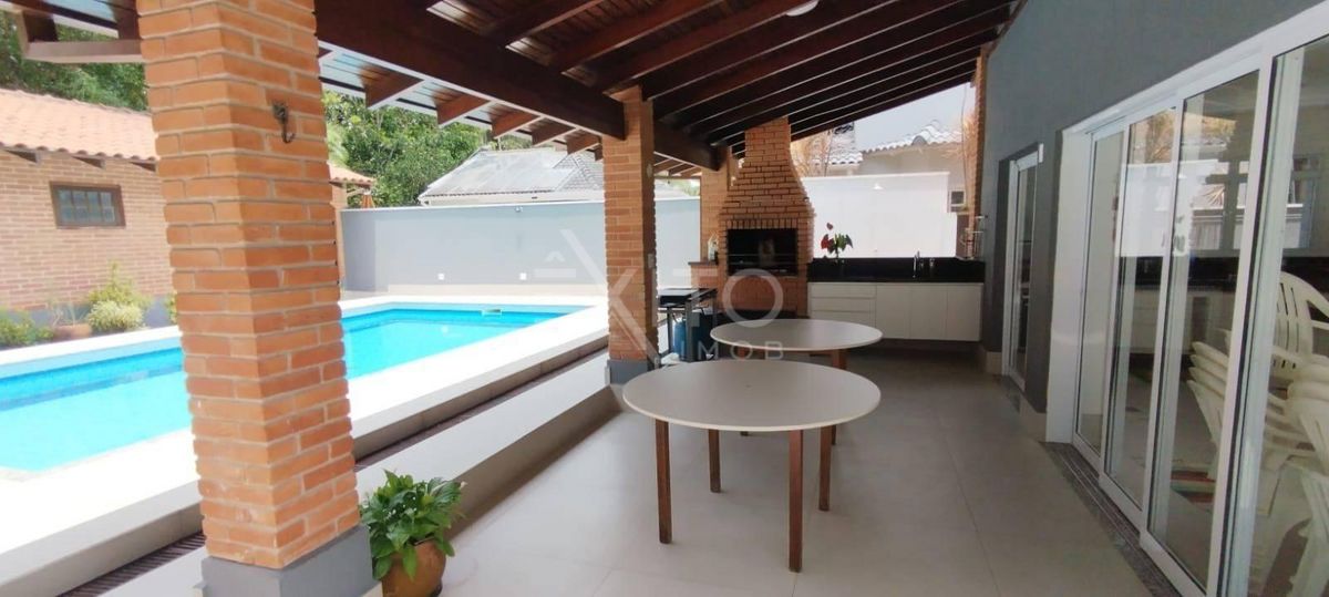 Casa, 6 quartos, 209 m² - Foto 8