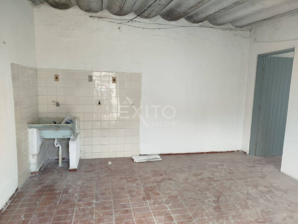 Casa, 3 quartos, 250 m² - Foto 13