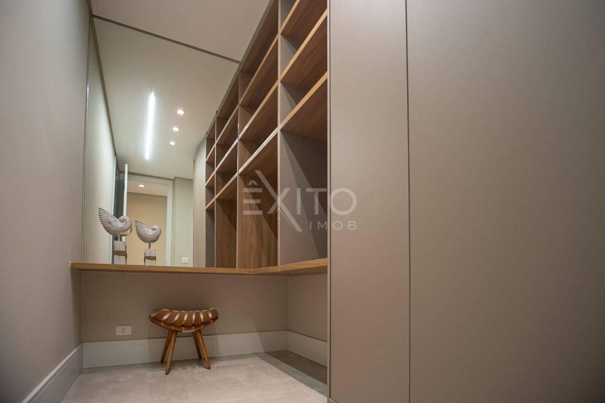 Casa, 7 quartos, 1389 m² - Foto 44