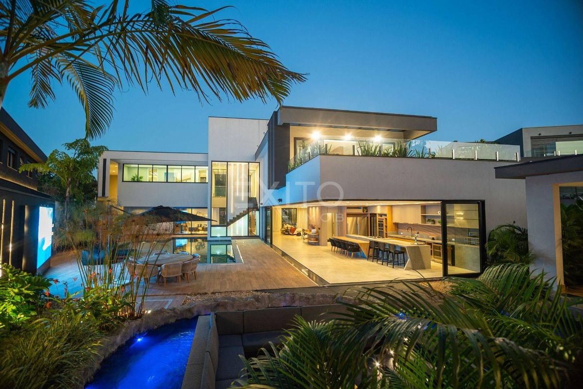 Casa, 7 quartos, 1389 m² - Foto 68