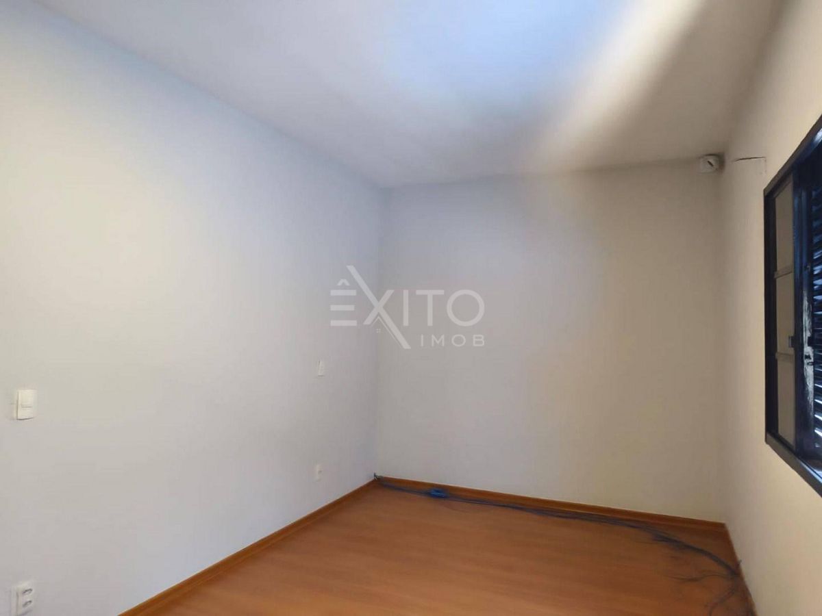 Casa, 3 quartos, 230 m² - Foto 12