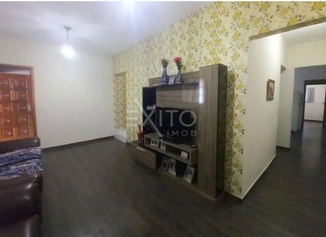 Sobrado, 6 quartos, 188 m² - Foto 4