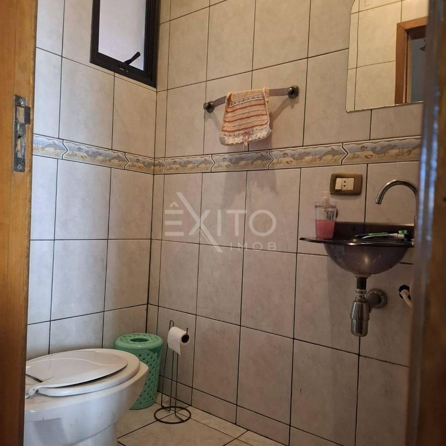 Casa, 3 quartos, 225 m² - Foto 9
