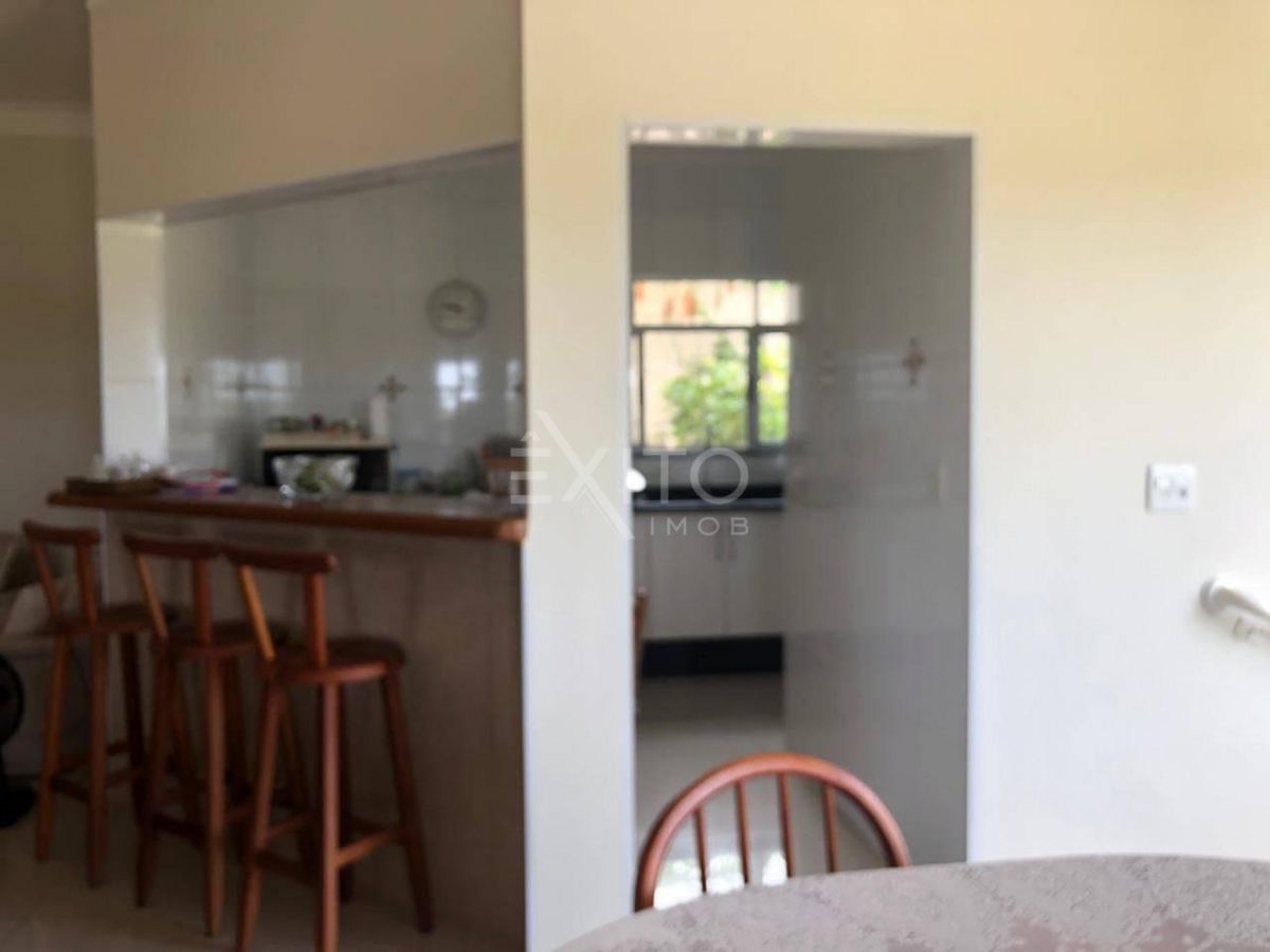 Sítio, 4 quartos, 1000 m² - Foto 35