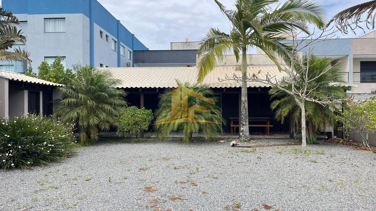 CASA COM 2 SUÍTES PARA LOCAÇÃO NO VOLTA AO MUNDO 1 - Casa em Volta ao Mundo I, Itapoá - para temporada - LIMA ARQUITETURA E CONSTRUÇÕES