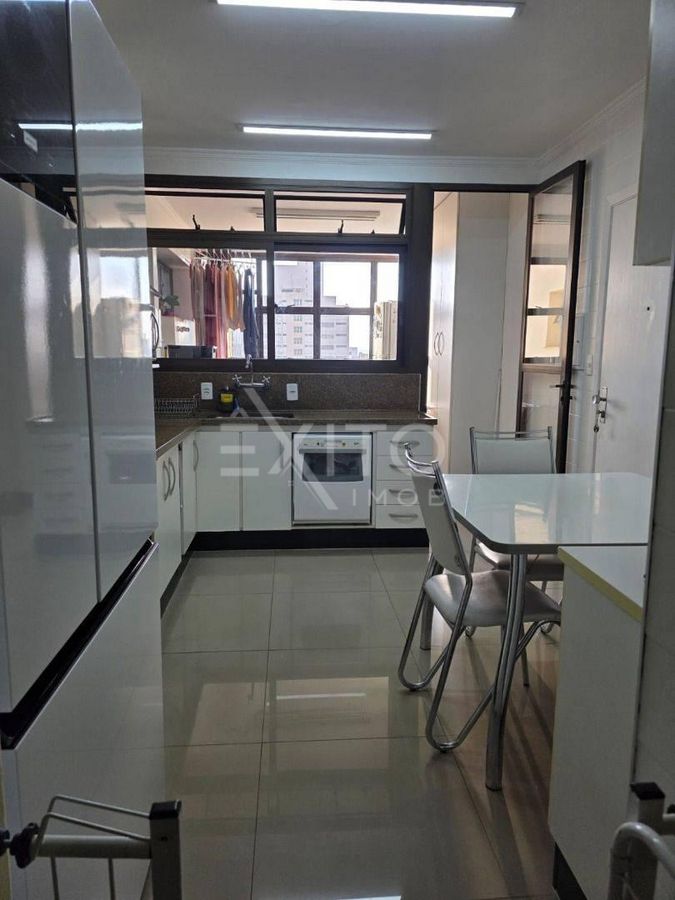 Apartamento, 3 quartos, 130 m² - Foto 6