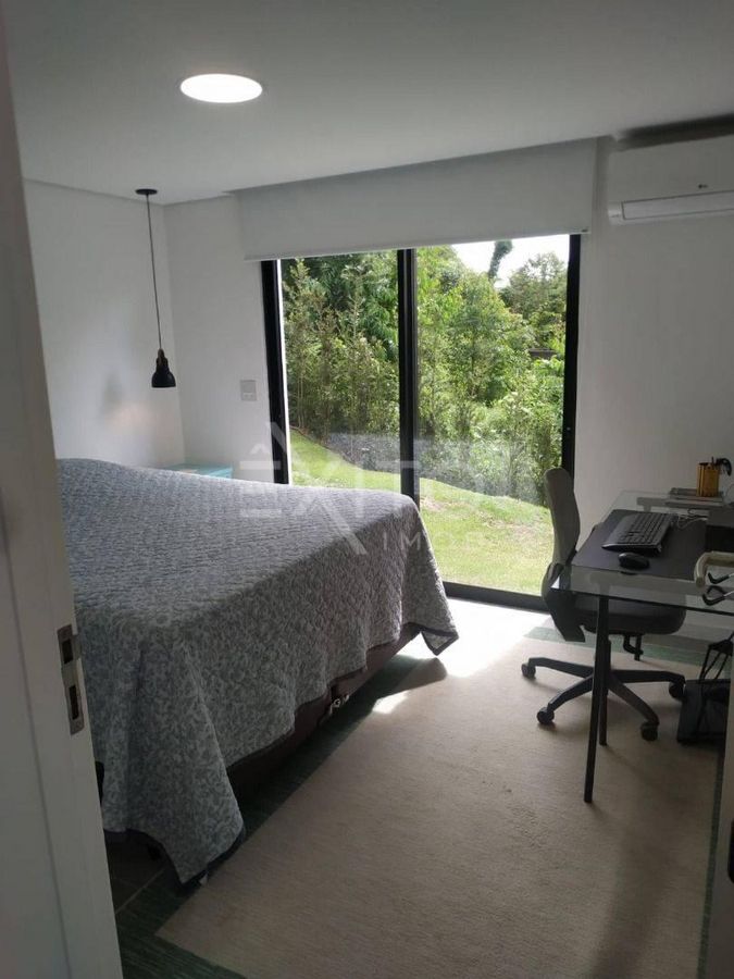 Casa, 5 quartos, 300 m² - Foto 19