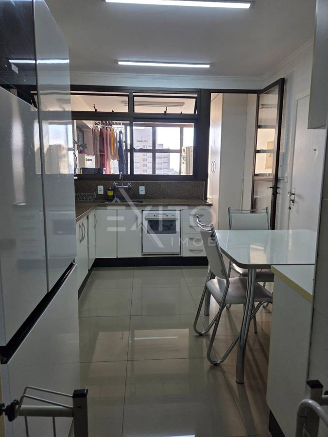 Apartamento, 3 quartos, 203 m² - Foto 20