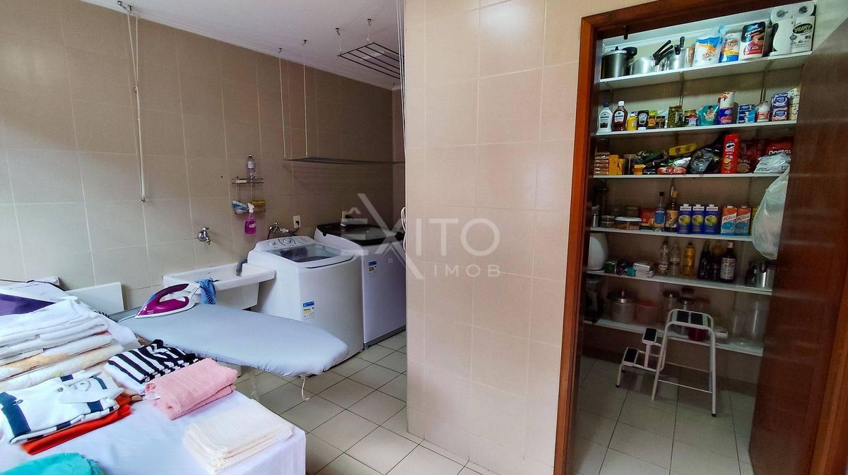 Casa, 6 quartos, 679 m² - Foto 9