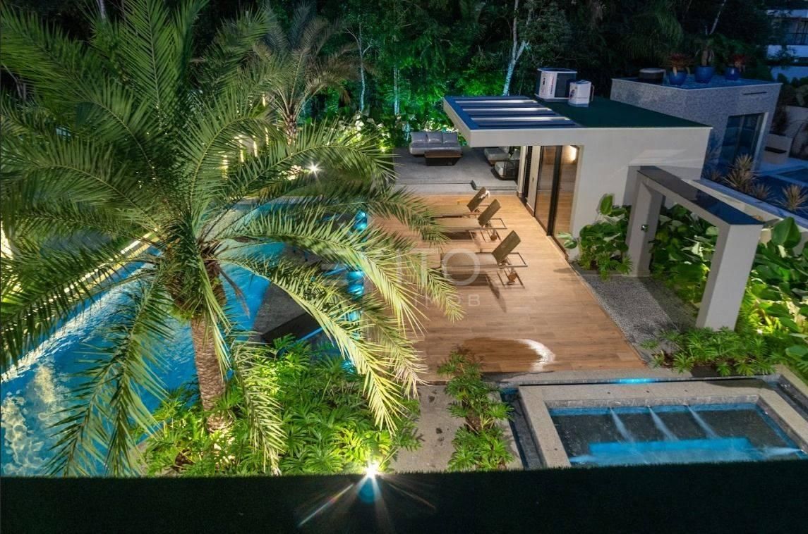 Casa, 7 quartos, 740 m² - Foto 47