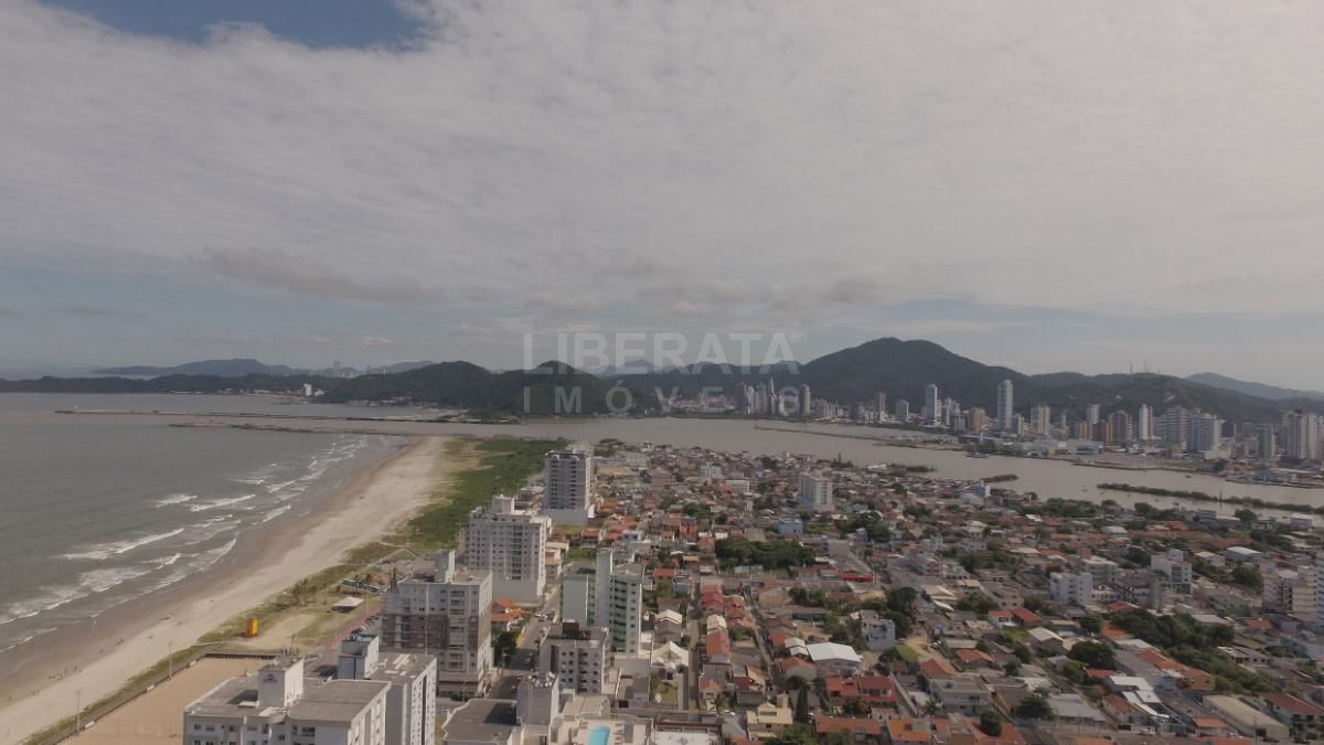 Residencial Ilha de Vancouver no Centro, Navegantes, SC