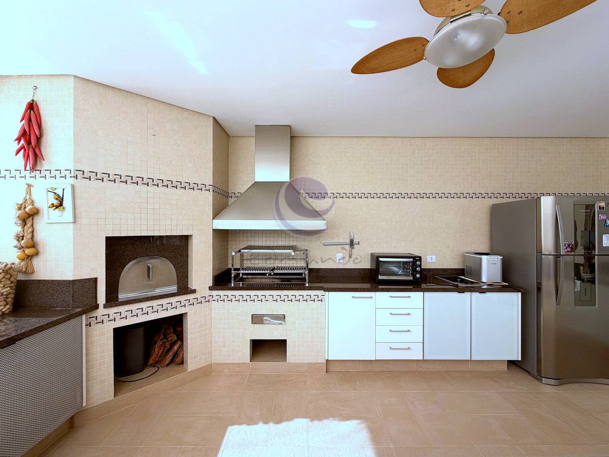 Villa Della Volpe — A casa ideal para quem valoriza espaço, conforto e receber bem no Jardim Acapulco.