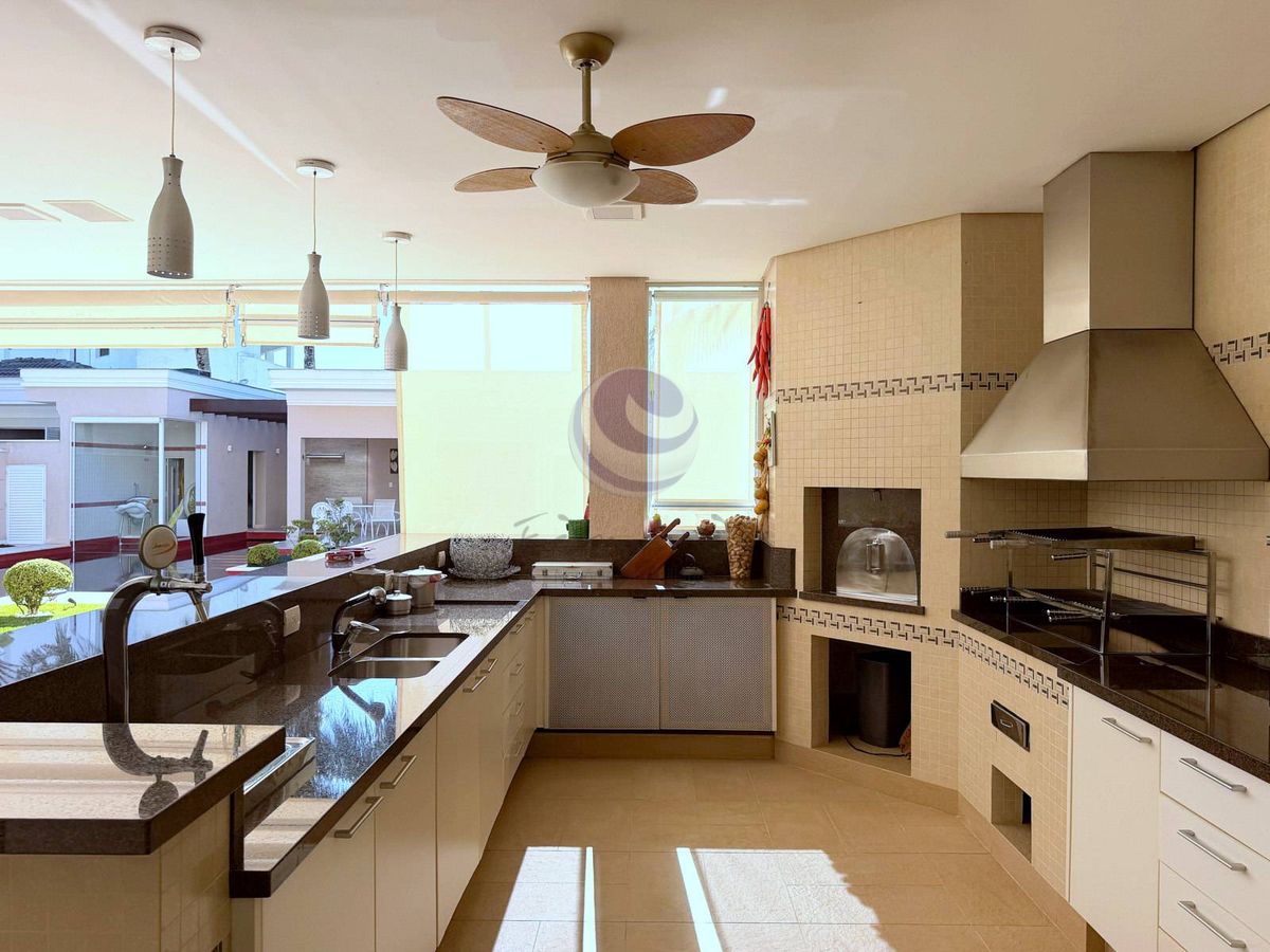 Villa Della Volpe — A casa ideal para quem valoriza espaço, conforto e receber bem no Jardim Acapulco.