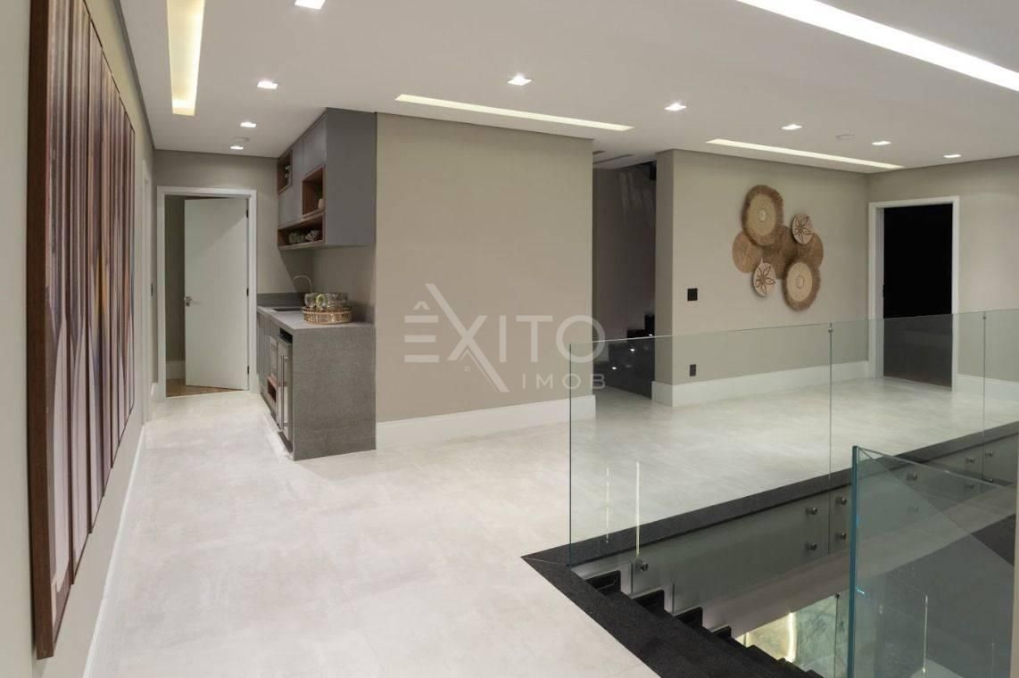 Casa, 7 quartos, 740 m² - Foto 35