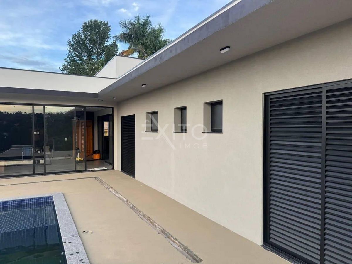 Casa, 3 quartos, 250 m² - Foto 4