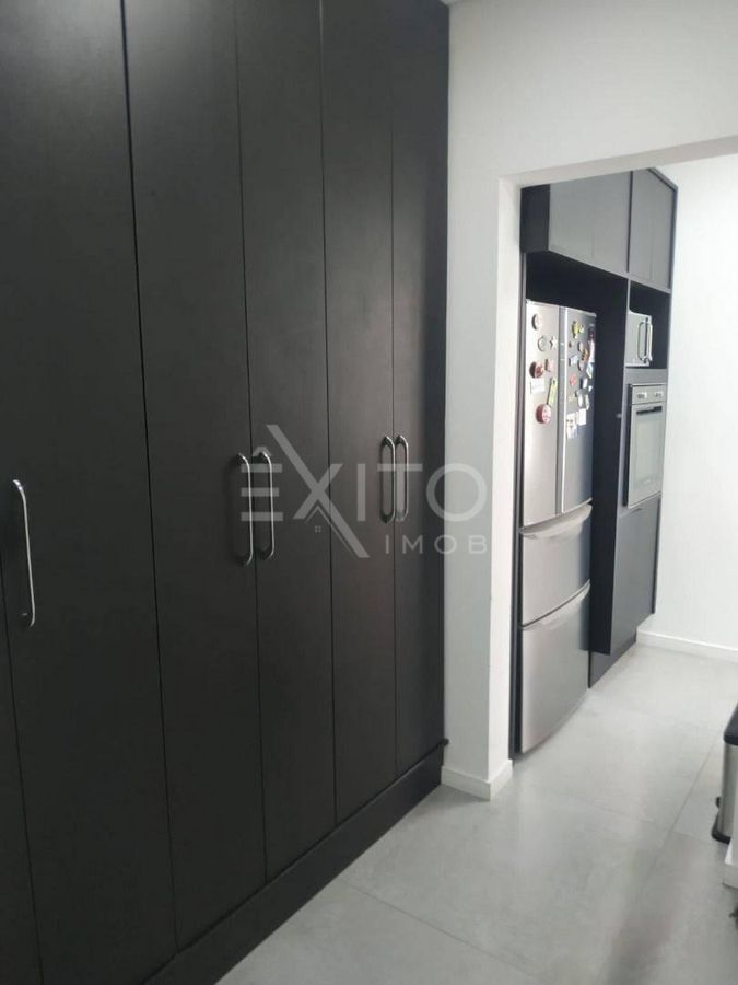 Casa, 5 quartos, 300 m² - Foto 26