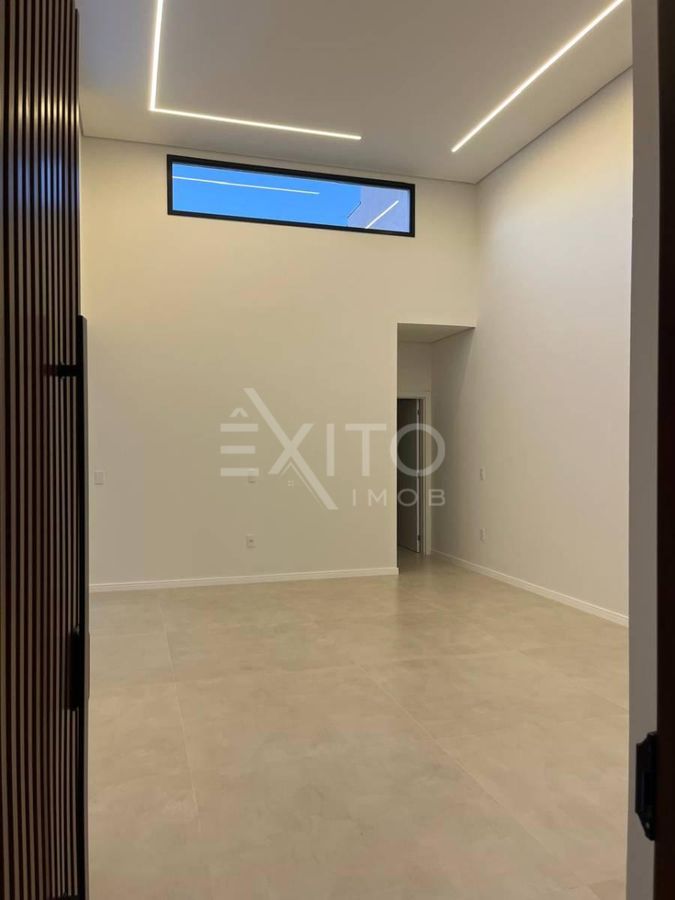 Casa, 3 quartos, 168 m² - Foto 3