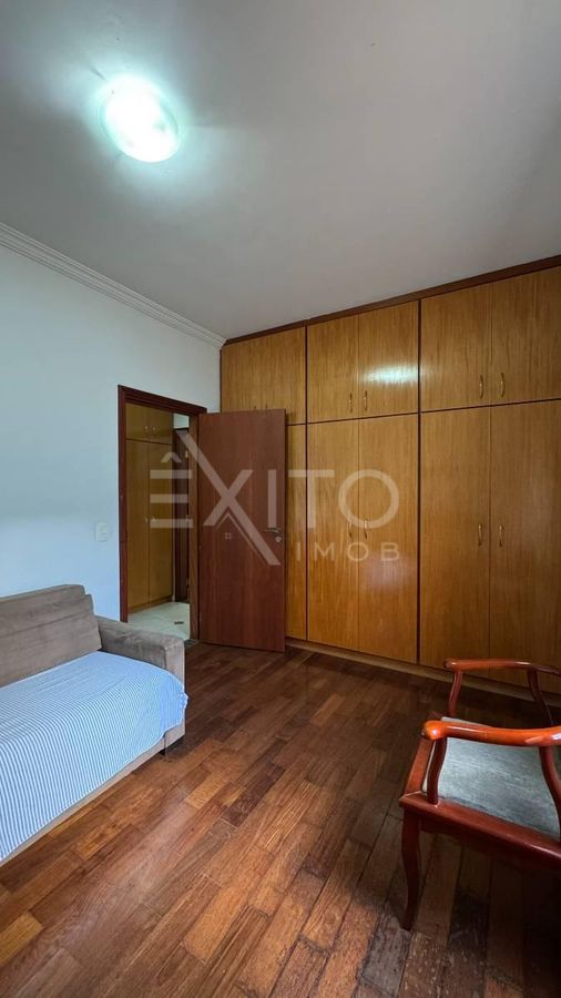 Casa, 5 quartos, 460 m² - Foto 33