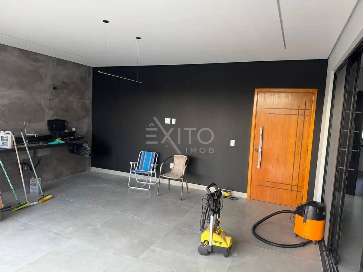 Casa, 3 quartos, 250 m² - Foto 3