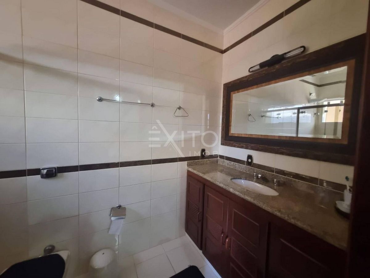 Casa, 2 quartos, 205 m² - Foto 20