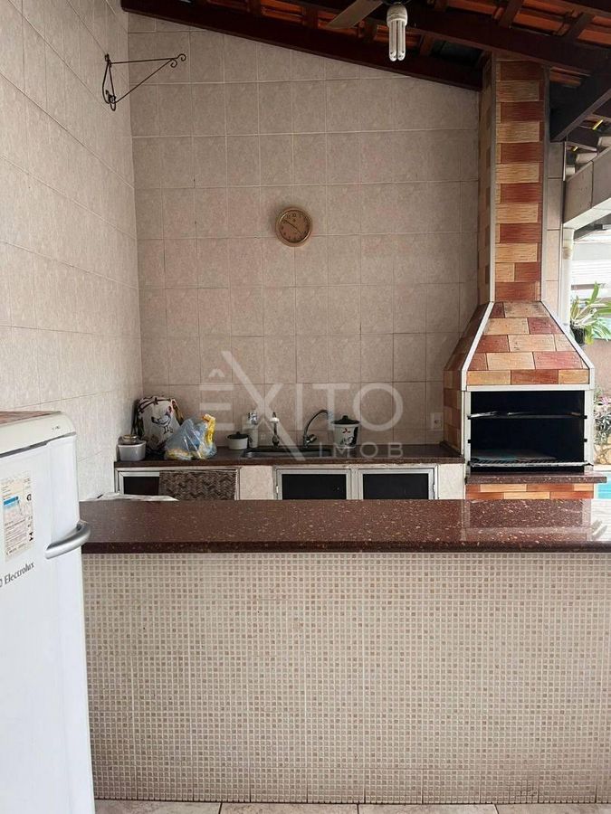 Casa, 4 quartos, 248 m² - Foto 17