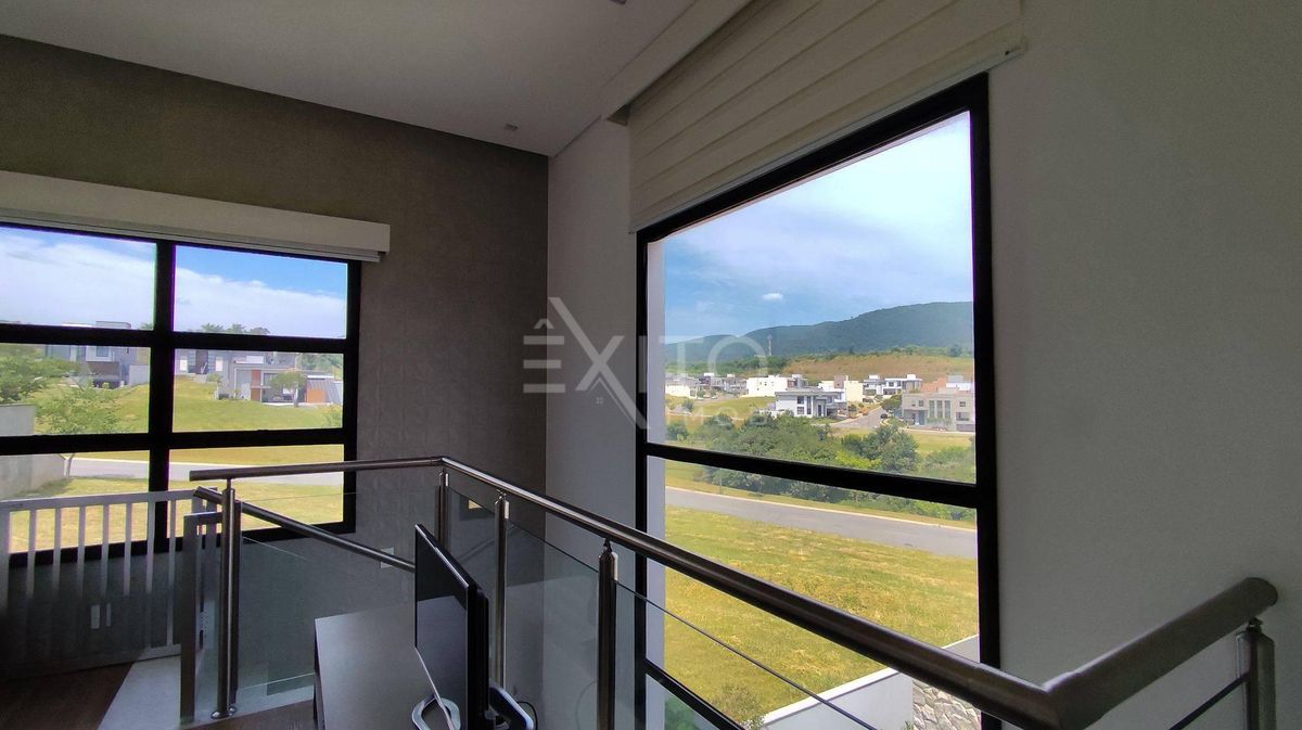 Casa, 3 quartos, 289 m² - Foto 14