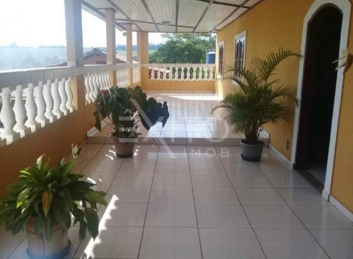 Sítio, 3 quartos, 972 m² - Foto 1