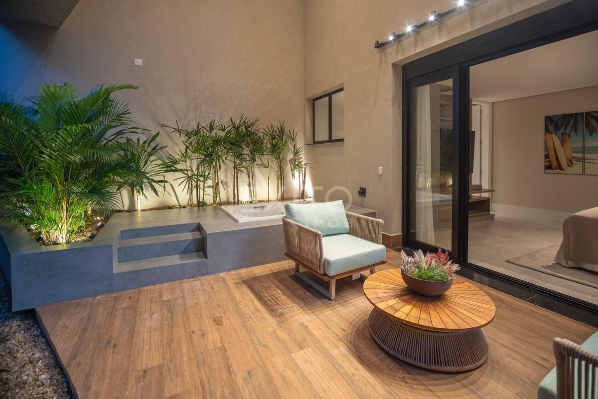 Casa, 7 quartos, 1389 m² - Foto 16