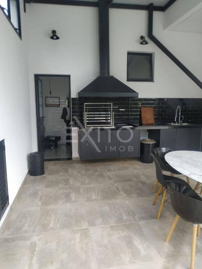 Casa, 5 quartos, 300 m² - Foto 31