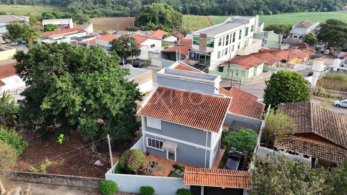 Casa, 3 quartos, 168 m² - Foto 23