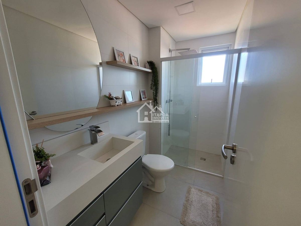 Residencial Ocean Castle - Apartamento alto padrão - mobiliado - frente mar