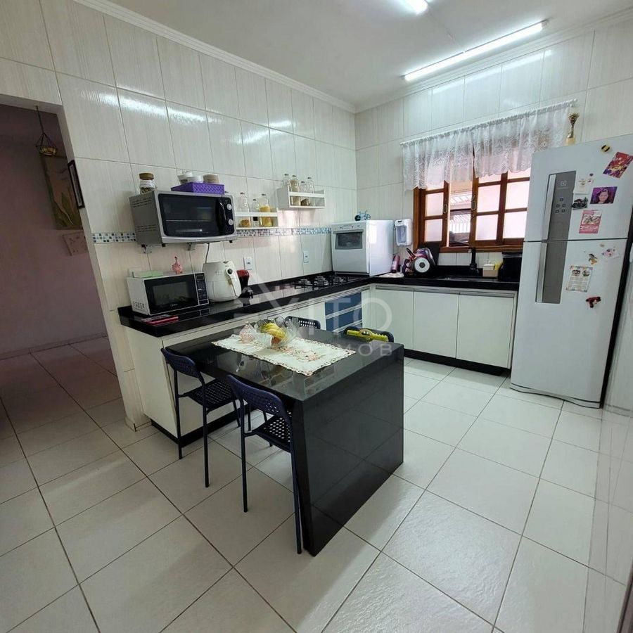 Casa, 3 quartos, 84 m² - Foto 3