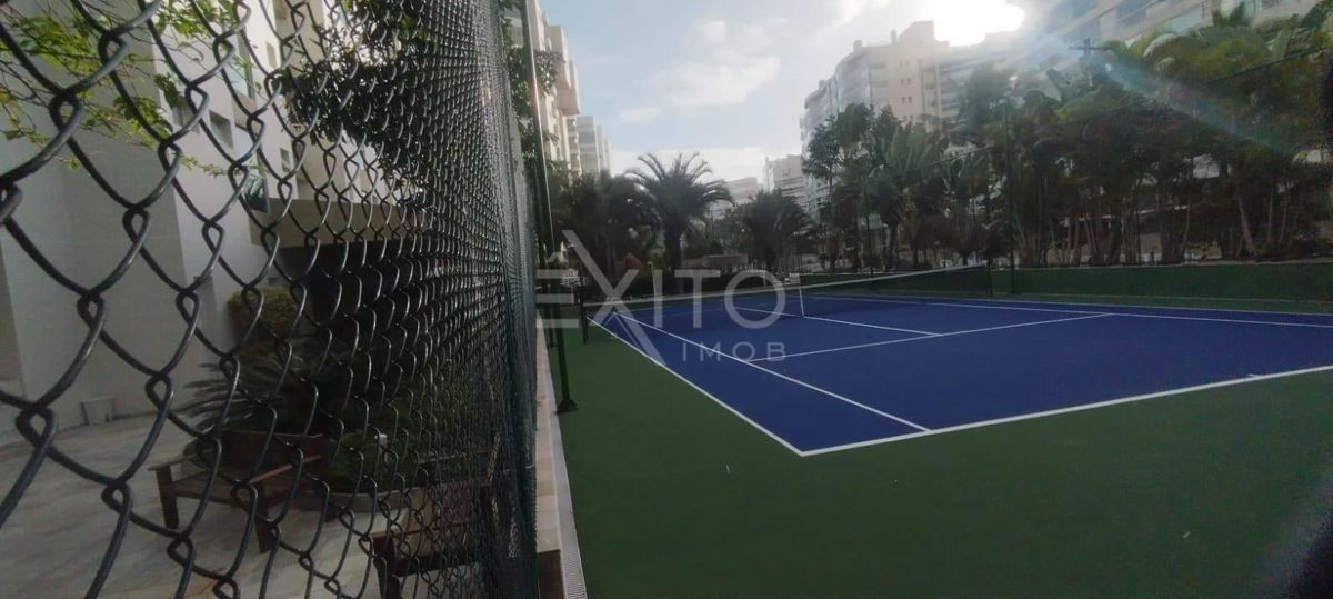 Apartamento, 3 quartos, 170 m² - Foto 2