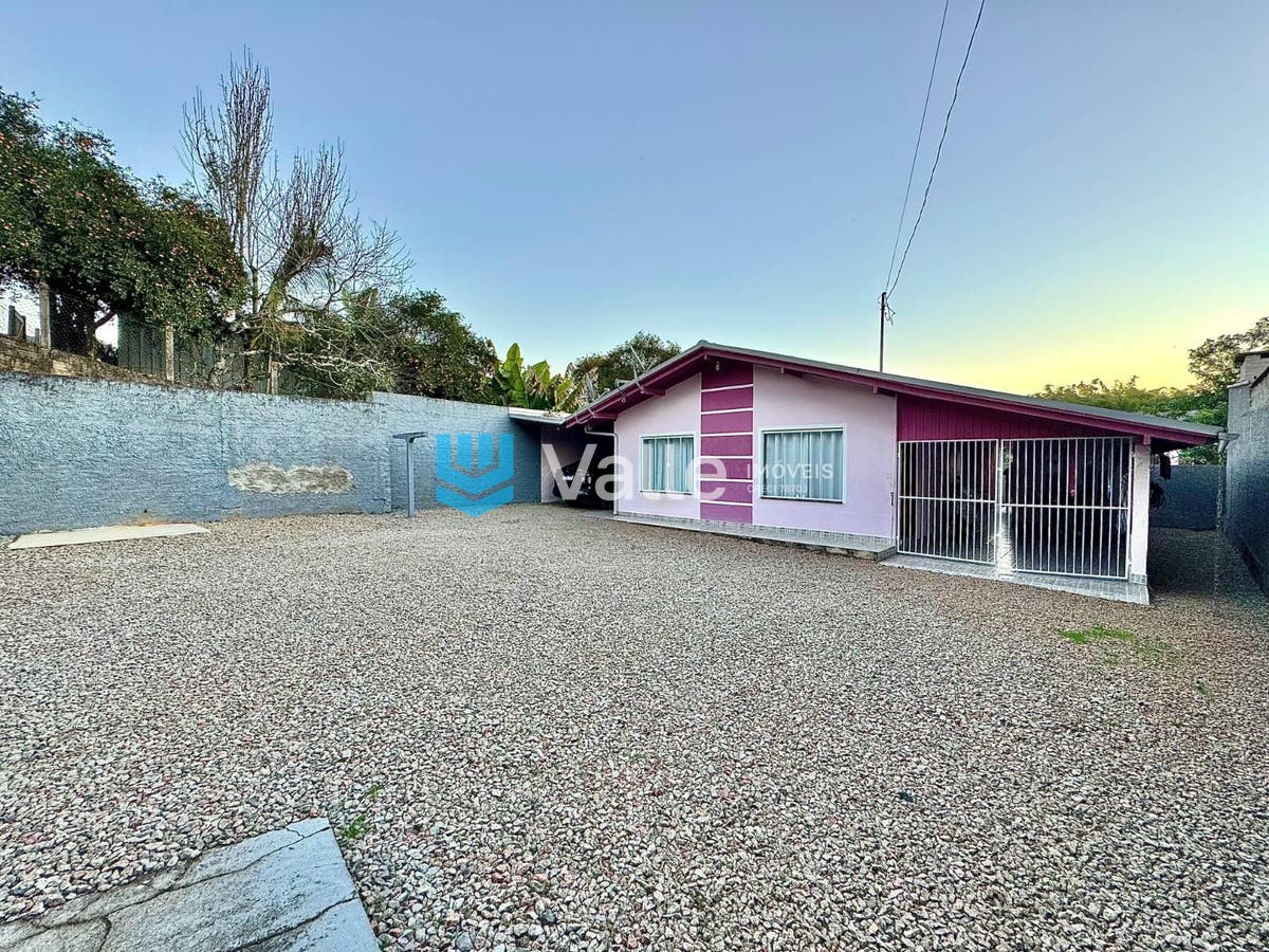 CASA A VENDA NO BREMER - Casa em Bremer, Rio do Sul - à venda - VALLE IMÓVEIS