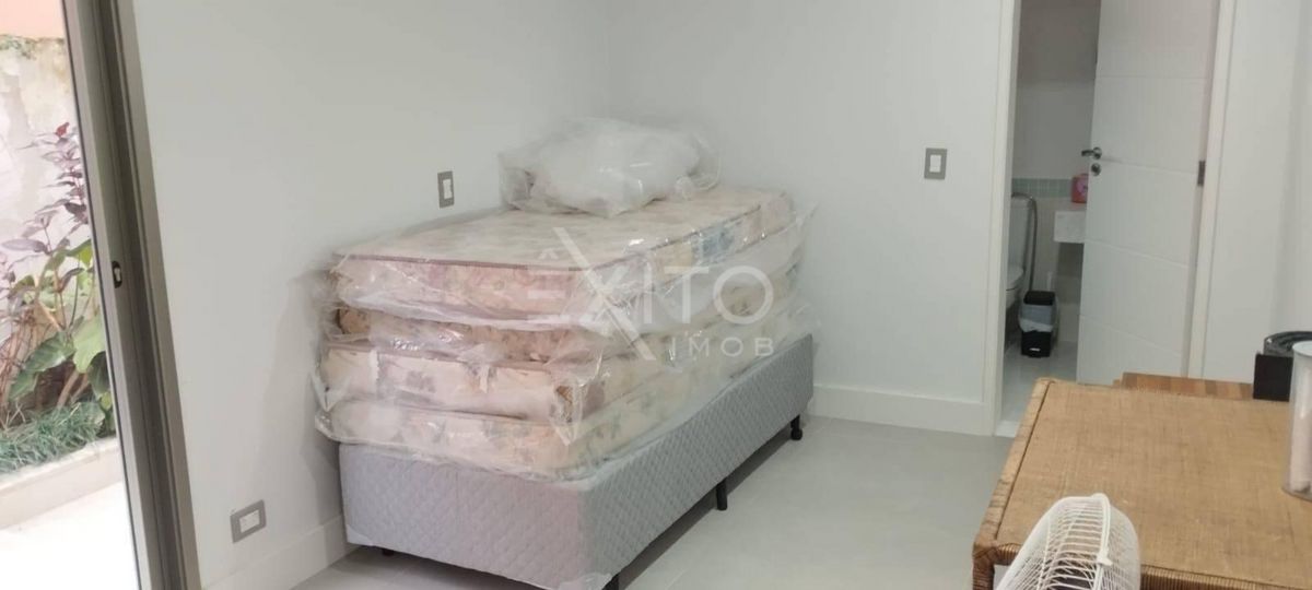 Casa, 5 quartos, 321 m² - Foto 37