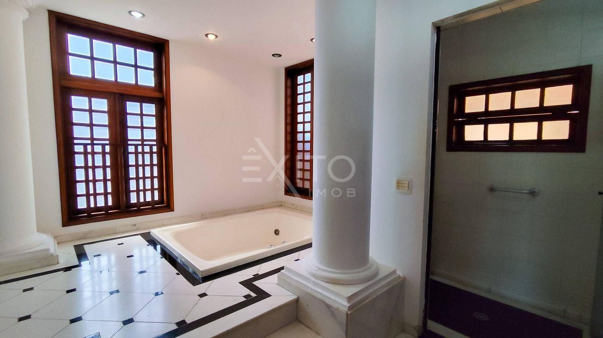 Casa, 6 quartos, 679 m² - Foto 37
