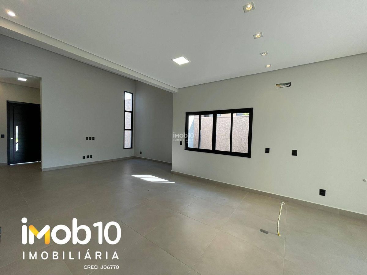 CASA PARA ALUGAR (R$8.000,00) NO CONDOMINIO FECHADO LEONARDO DA VINCI - VILA A - FOZ DO IGUÇU/PR