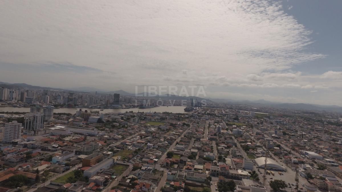 Residencial Ilha de Vancouver no Centro, Navegantes, SC
