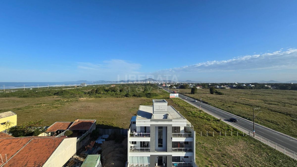 Apartamento a venda na Meia Praia, Navegantes, SC
