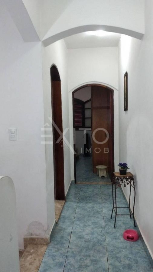 Casa, 2 quartos, 244 m² - Foto 35