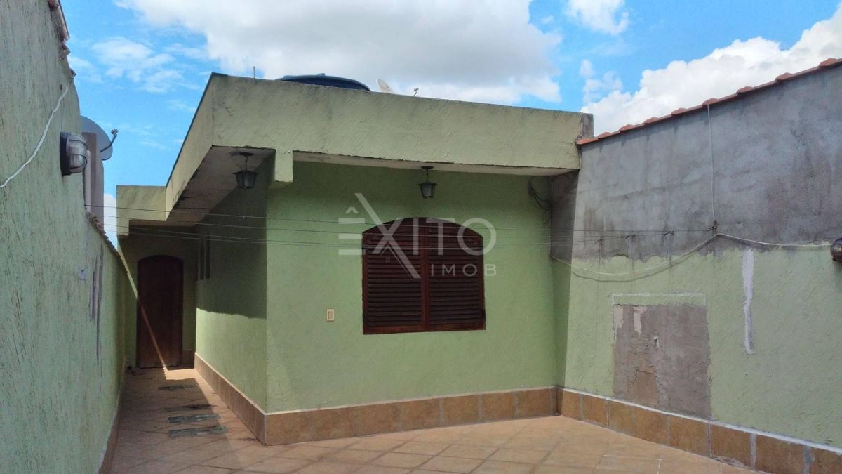 Casa, 2 quartos, 244 m² - Foto 56