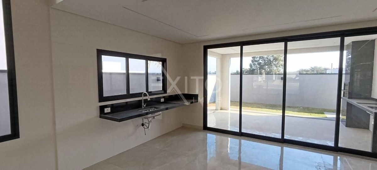 Casa, 3 quartos, 155 m² - Foto 8