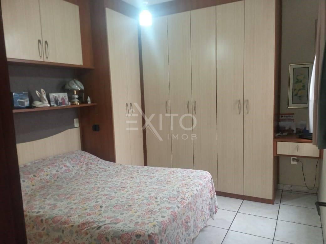 Casa, 3 quartos, 180 m² - Foto 15
