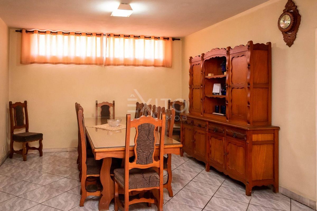 Casa, 4 quartos, 360 m² - Foto 16
