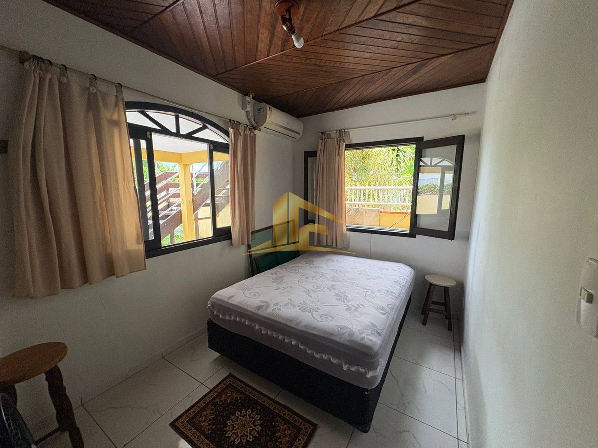 Casa, 3 quartos, 185 m² - Foto 7