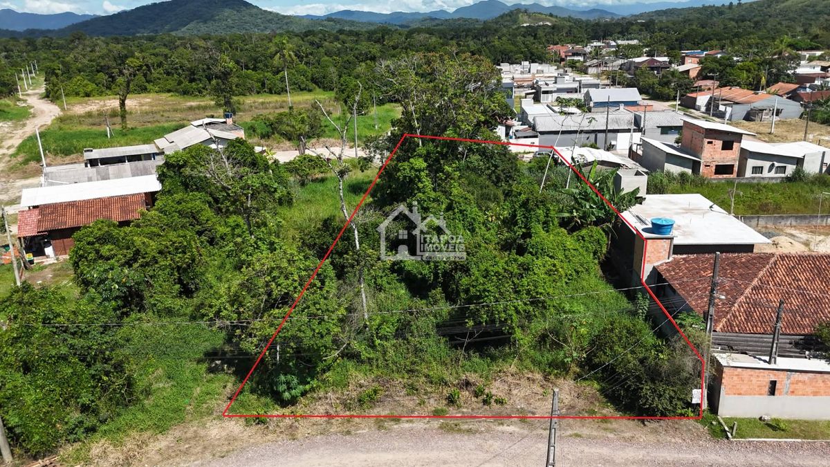 Terreno de esquina de 600 m² a venda em Itapoá - Balneário Rio Gracioso