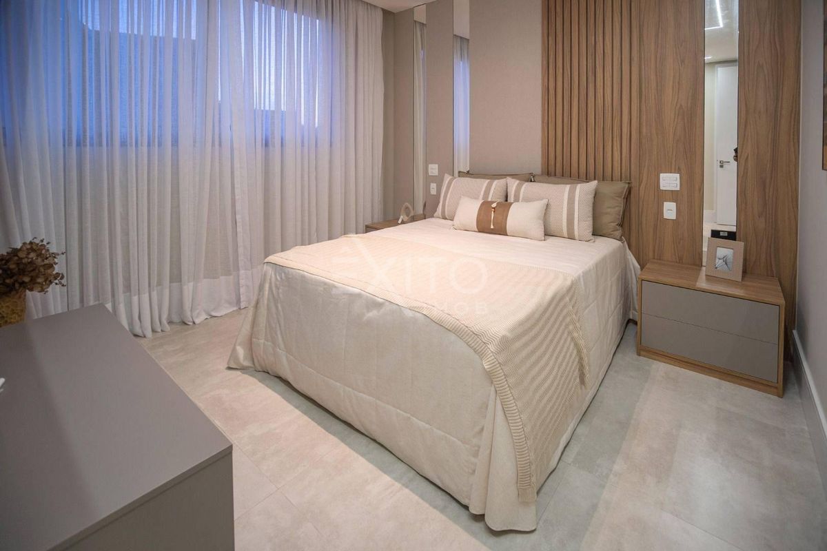 Casa, 7 quartos, 1389 m² - Foto 28