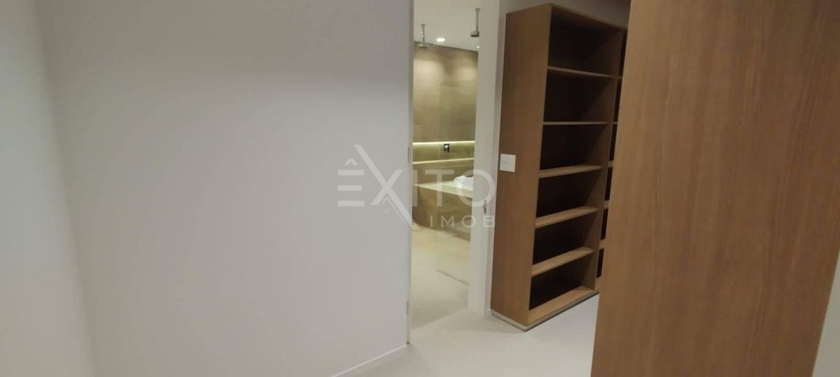 Casa, 8 quartos, 650 m² - Foto 55